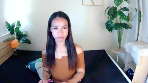 Snapshot of sexytrixie11 chatting on May 17, 2026, 2:35 pm sexytrixie11 online show from May 17, 2026, 2:35 pm