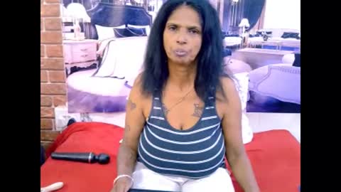 sexyva4u2luv online show from April 21, 2026, 6:34 pm