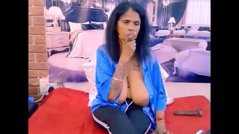 sexyva4u2luv online show from April 25, 2026, 12:46 am