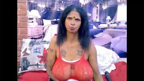 sexyva4u2luv online show from June 1, 2026, 9:22 am