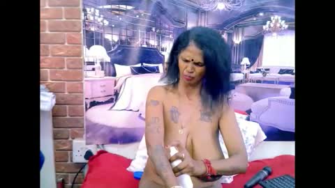 sexyva4u2luv online show from June 1, 2026, 9:49 pm
