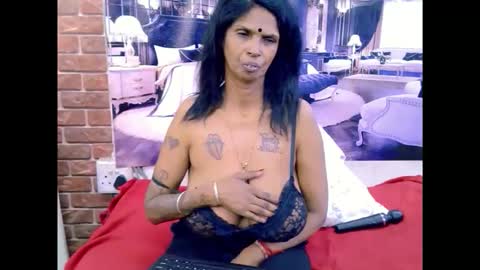 sexyva4u2luv online show from June 9, 2026, 6:30 pm