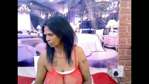 sexyva4u2luv online show from June 26, 2026, 6:45 pm