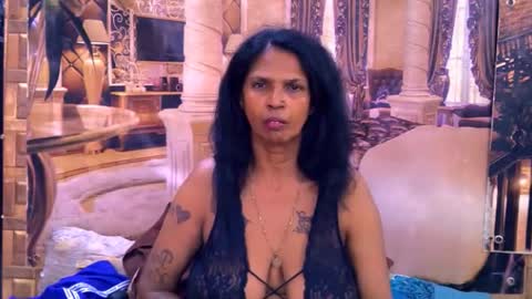 sexyva4u2luv online show from July 20, 2026, 6:21 pm