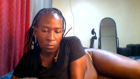 VIVIAN online show from July 25, 2026, 2:47 pm