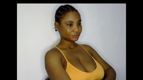 sexyvvy online show from July 4, 2026, 11:44 pm
