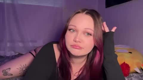 Snapshot of sexywithsaint chatting on October 22, 2025, 7:02 pm Saint online show from October 22, 2025, 7:02 pm