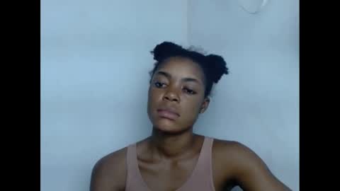 Blue online show from February 3, 2025, 7:21 pm