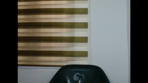 Blue online show from November 9, 2025, 7:17 am