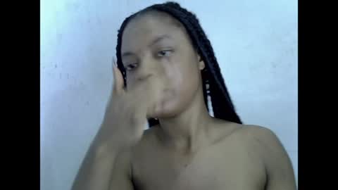 sexyxpeach online show from April 7, 2026, 12:55 am