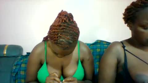 sexyy_nicky online show from December 15, 2025, 5:50 pm