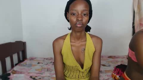 Snapshot of sexyzuriel chatting on April 22, 2026, 10:17 am sexyzuriel online show from April 22, 2026, 10:17 am