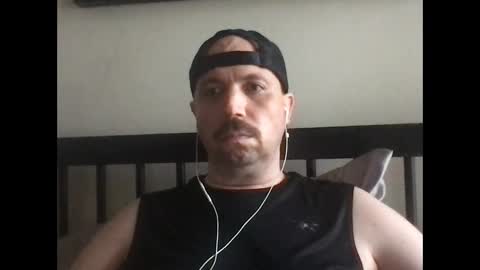 sfgiants1982 online show from September 18, 2025, 11:07 pm