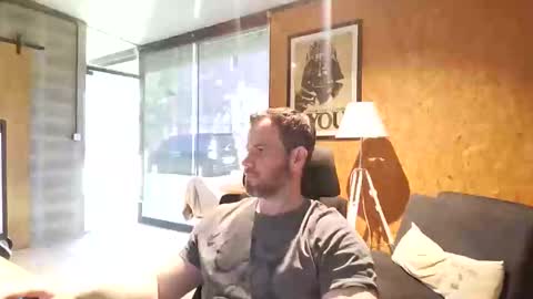 shad0w_hunter online show from May 5, 2026, 1:41 pm