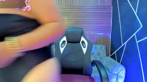 Snapshot of shaden_1 chatting on February 20, 2026, 9:59 pm Liz online show from February 20, 2026, 9:59 pm