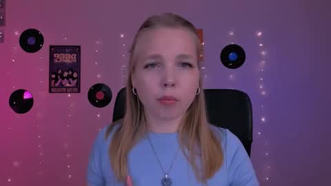 shadow_kiss online show from May 24, 2026, 8:52 am