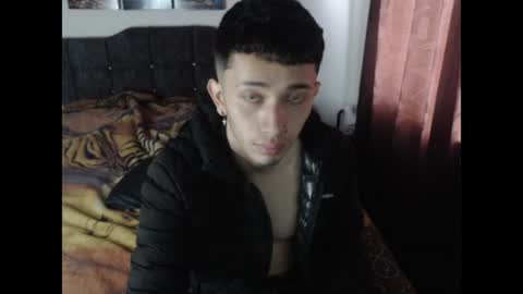 Snapshot of shadow_men_ chatting on July 28, 2026, 11:17 am james online show from July 28, 2026, 11:17 am