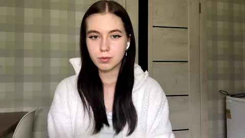 Eva online show from April 13, 2026, 4:34 pm