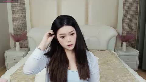 Snapshot of shaguliop520 chatting on December 19, 2025, 4:52 am NaiX online show from December 19, 2025, 4:52 am