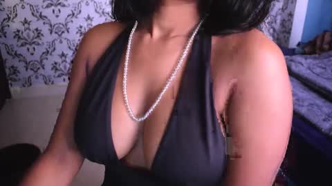 shanaya indian online show from December 5, 2024, 5:04 am