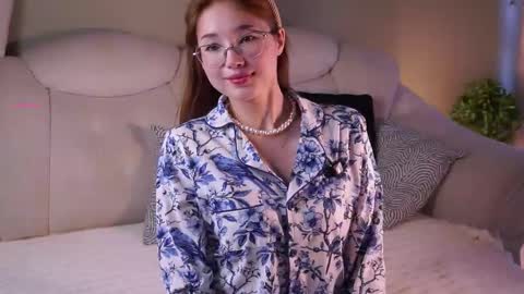 Snapshot of shandrahoner chatting on May 7, 2026, 12:10 pm Liza online show from May 7, 2026, 12:10 pm