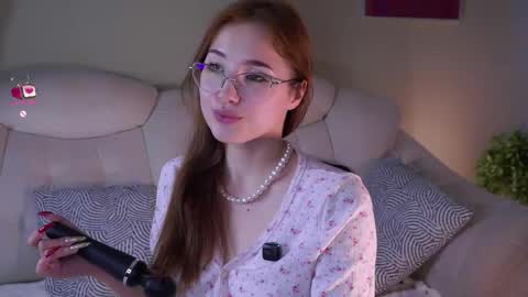 Snapshot of shandrahoner chatting on May 10, 2026, 11:48 am Liza online show from May 10, 2026, 11:48 am