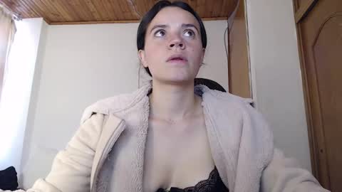 shanel_lozano online show from February 13, 2026, 7:54 pm