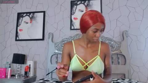 S H A N E L L E   online show from June 11, 2026, 1:53 pm