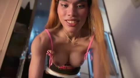 Snapshot of shanexxgoddess chatting on May 26, 2026, 7:43 pm shanexx online show from May 26, 2026, 7:43 pm