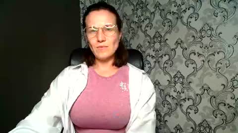 Shannen online show from July 28, 2026, 11:17 am