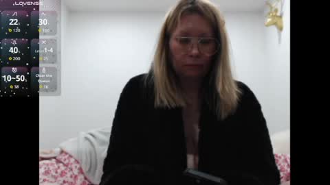 Shannon07 online show from June 13, 2026, 3:15 am