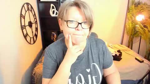 Shannon online show from April 30, 2026, 8:20 am