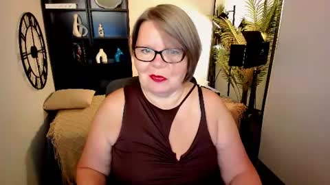 Shannon online show from July 10, 2026, 1:14 pm