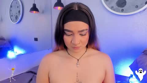 Snapshot of shanntal__ chatting on October 23, 2025, 7:23 pm Shanntal online show from October 23, 2025, 7:23 pm