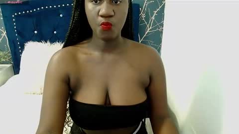shanntall_tk online show from February 12, 2025, 12:12 pm
