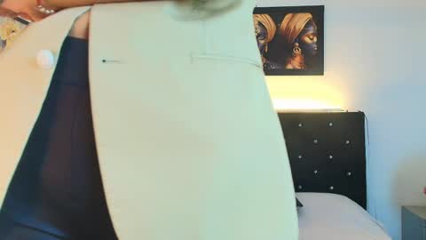 Snapshot of shanon_mature_ chatting on May 6, 2026, 7:08 pm Shanon online show from May 6, 2026, 7:08 pm