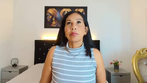 Snapshot of shanon_mature_ chatting on June 2, 2026, 6:54 pm Shanon online show from June 2, 2026, 6:54 pm