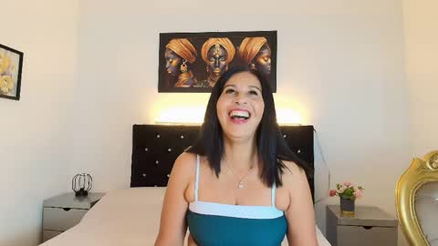 Snapshot of shanon_mature_ chatting on June 3, 2026, 7:30 pm Shanon online show from June 3, 2026, 7:30 pm