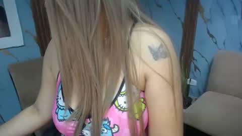 Snapshot of shantal520827 chatting on February 21, 2026, 3:57 pm shantal online show from February 21, 2026, 3:57 pm