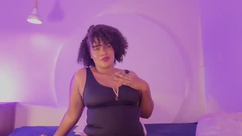 Snapshot of shantal_rios_ chatting on August 6, 2026, 9:06 pm SHANTALE RIOS online show from August 6, 2026, 9:06 pm