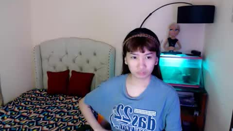 SHANTA FOX  s online show from February 4, 2026, 2:12 pm