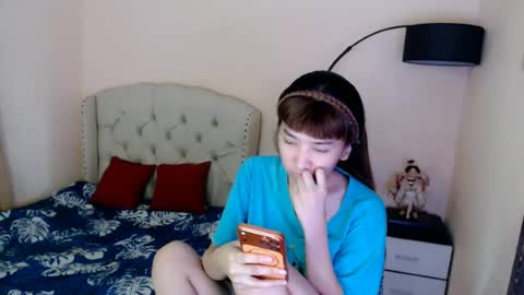 SHANTA FOX  s online show from June 16, 2026, 2:47 am