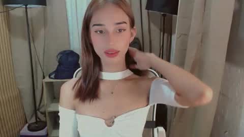 Snapshot of shantallfuckdoll chatting on May 21, 2026, 3:13 am shantallfuckdoll online show from May 21, 2026, 3:13 am
