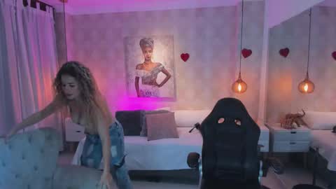 Shantal online show from March 13, 2026, 10:55 am