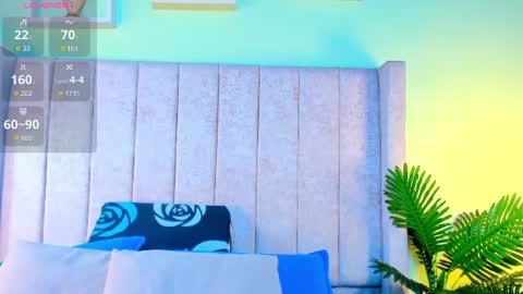 shantallvegga1 online show from August 7, 2026, 7:27 pm