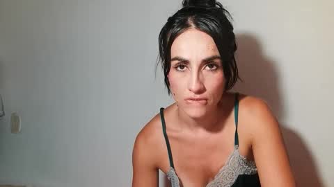 shantal online show from February 19, 2026, 3:02 am