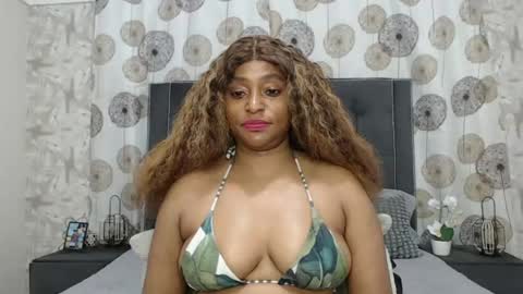 Snapshot of shany922 chatting on July 25, 2026, 10:40 pm shany922 online show from July 25, 2026, 10:40 pm