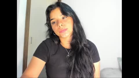 Snapshot of shara_jones chatting on February 16, 2025, 9:15 am Sara online show from February 16, 2025, 9:15 am