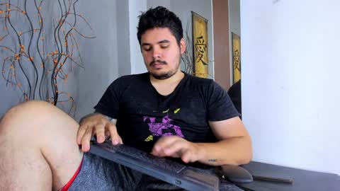 jhon deibyd online show from December 2, 2024, 4:31 am