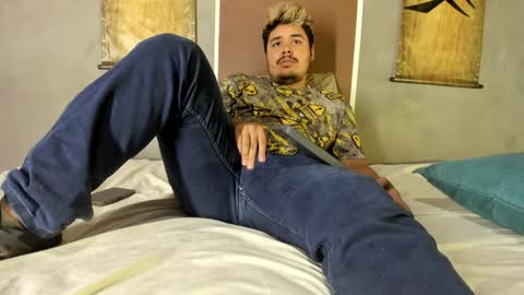 jhon deibyd online show from January 21, 2025, 2:05 pm